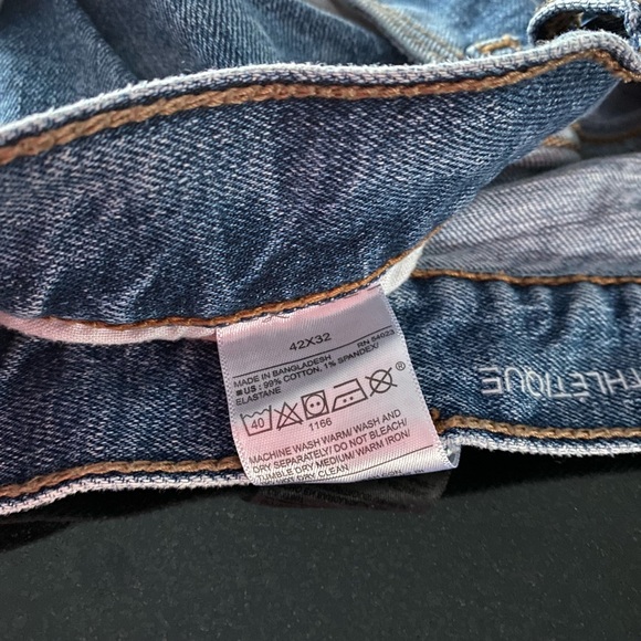 Men’s Old Navy jeans. - Picture 3 of 3